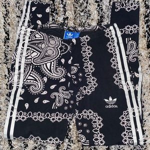 Adidas leggings